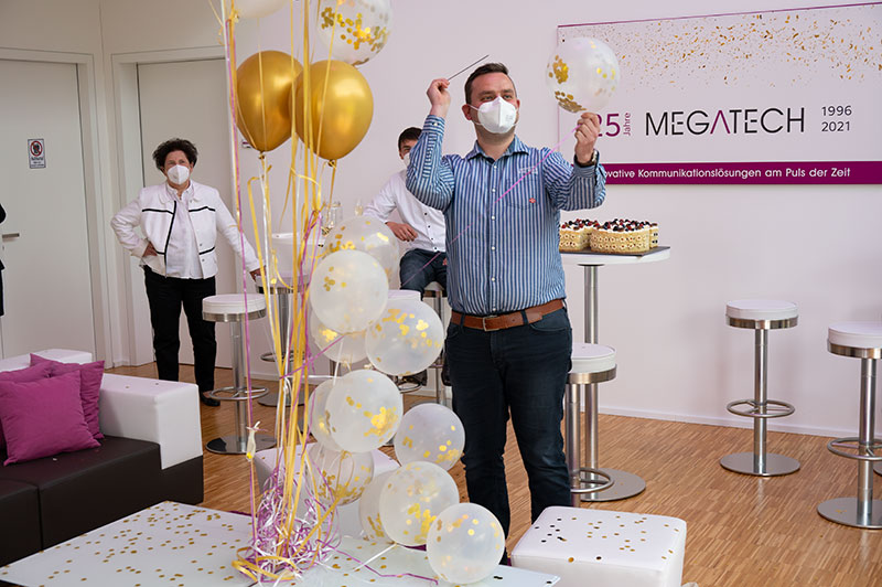 Mitarbeitergewinnspiel