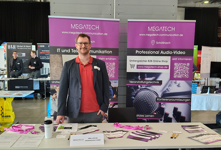 Nikolas am MEGATECH Messestand