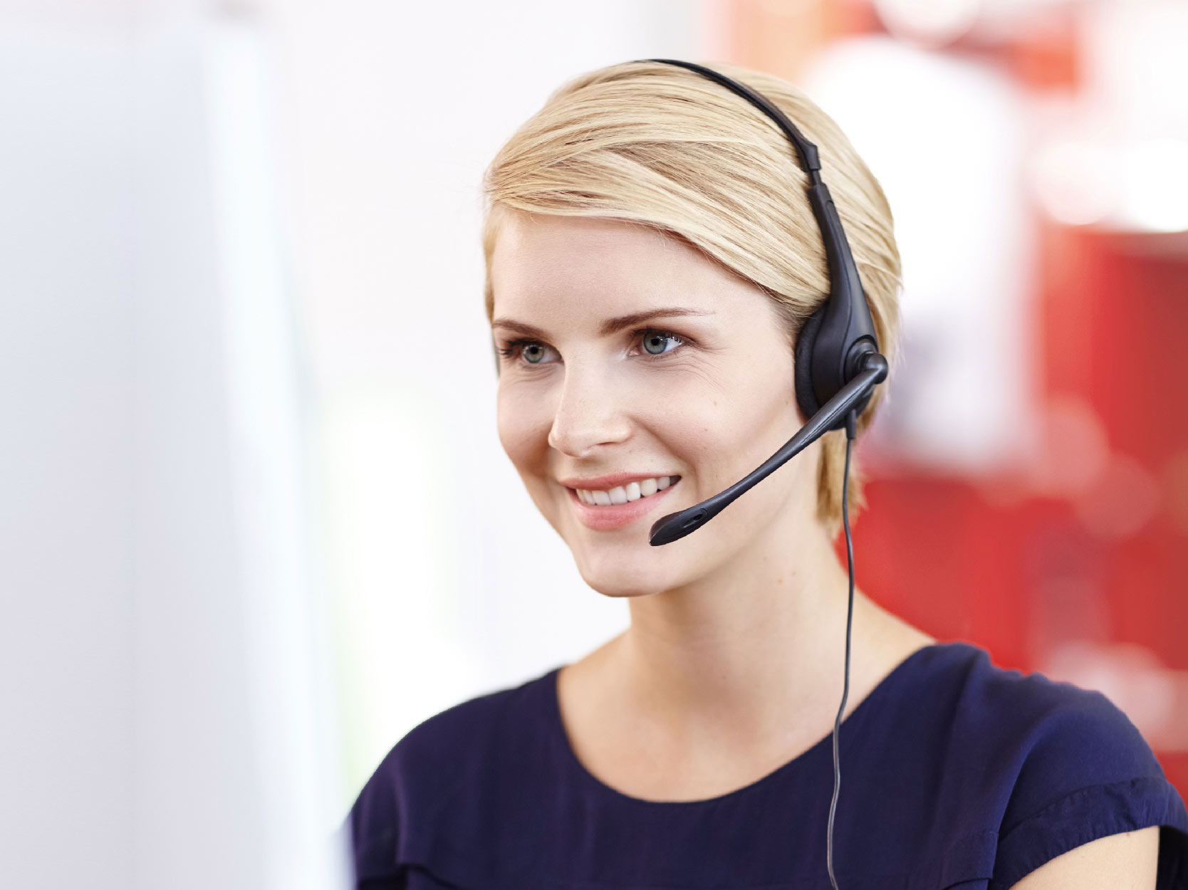 Contact Center Mitarbeiterin